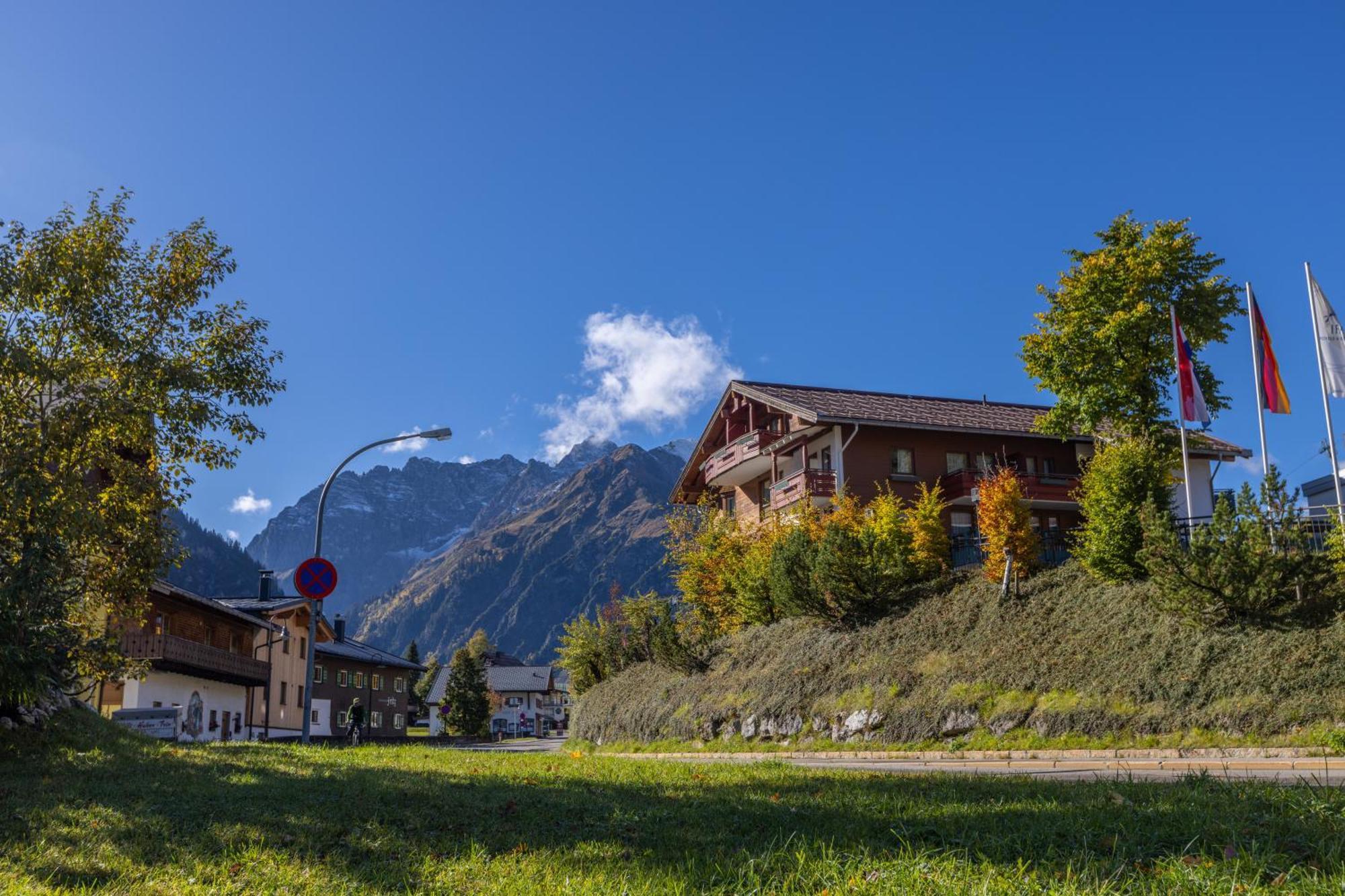 Ifa Alpenrose Hotel Kleinwalsertal Mittelberg Dış mekan fotoğraf