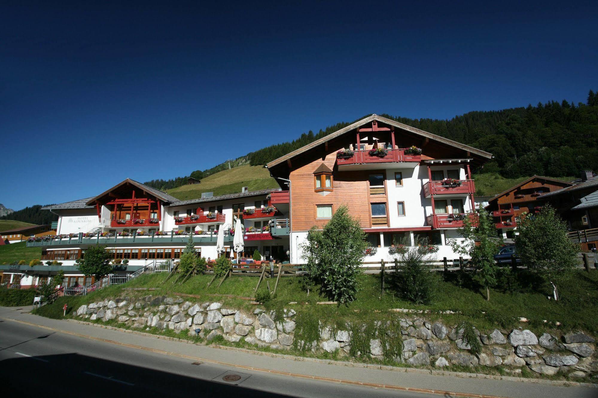 Ifa Alpenrose Hotel Kleinwalsertal Mittelberg Dış mekan fotoğraf